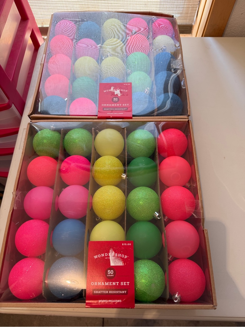 100 Party Ornaments - Pink, Green, Yellow, Blue, Sparkle - Picture 1 of 8